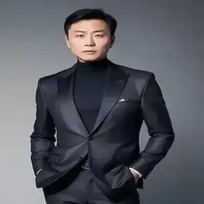康雅雯